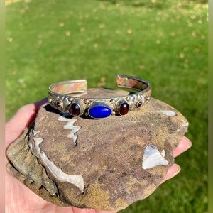 🪷Tibetan Medicine Bracelet Lapis & Garnet